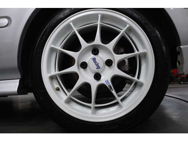 ホンダ シビック １．６ ＳＩＲ H8年 (近畿) 99