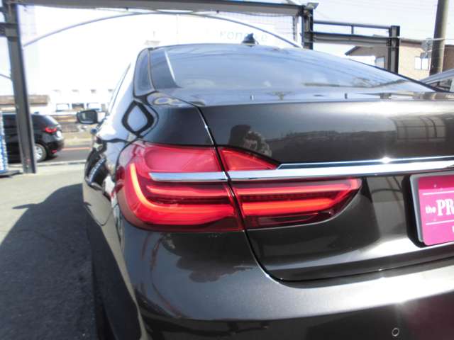 ＢＭＷ ７シリーズ ７４０ｉ H28年 (近畿) 99