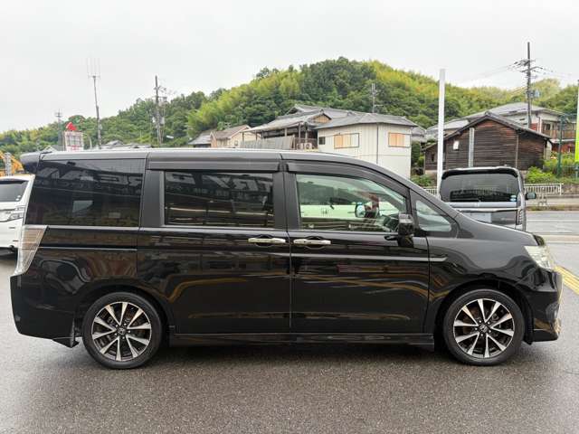 ホンダ ステップワゴン　スパーダ ２．０ スパーダ Ｚ クールスピリット H25年 (近畿) 99