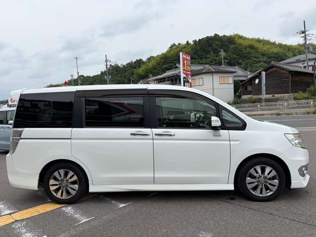 ホンダ ステップワゴン　スパーダ ２．０ スパーダ Ｚ H25年 (近畿) 99