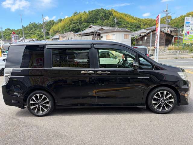 ホンダ ステップワゴン　スパーダ ２．０ スパーダ Ｚ クールスピリット H26年 (近畿) 99