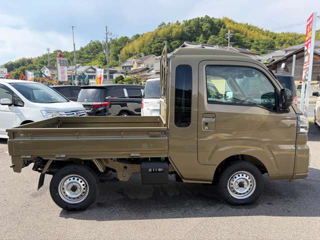 ダイハツ ハイゼットトラック ６６０ ジャンボ エクストラ ３方開 ４ＷＤ R7年 (近畿) 99