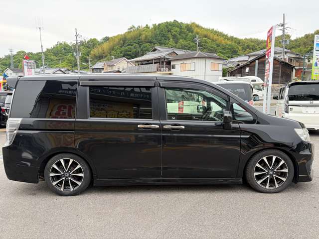 ホンダ ステップワゴン　スパーダ ２．０ スパーダ Ｚ クールスピリット H25年 (近畿) 99