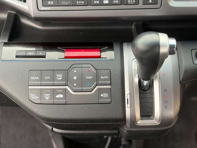 ホンダ ステップワゴン　スパーダ ２．０ スパーダ ＺＩ H24年 (近畿) 99