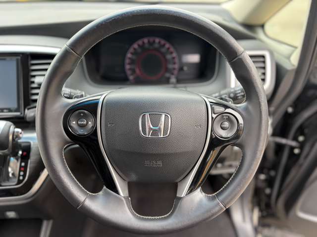 ホンダ オデッセイ ２．４ アブソルート Ｘ H29年 (近畿) 99