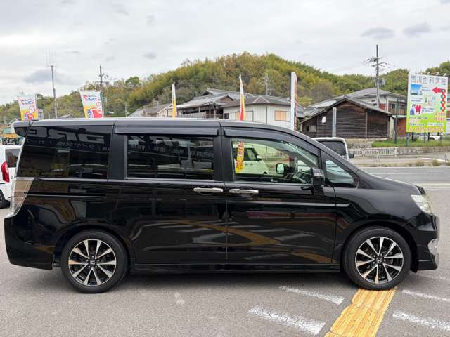 ホンダ ステップワゴン　スパーダ ２．０ スパーダ Ｚ クールスピリット H26年 (近畿) 99