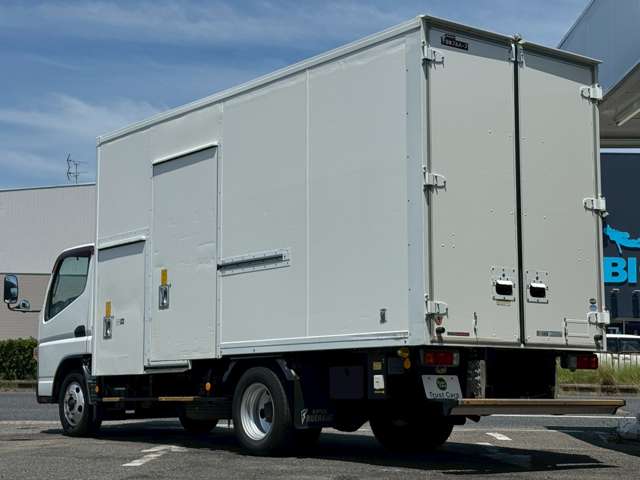 三菱フソウ キャンター ３．０ 全低床 ディーゼルターボ H28年 (近畿) 99