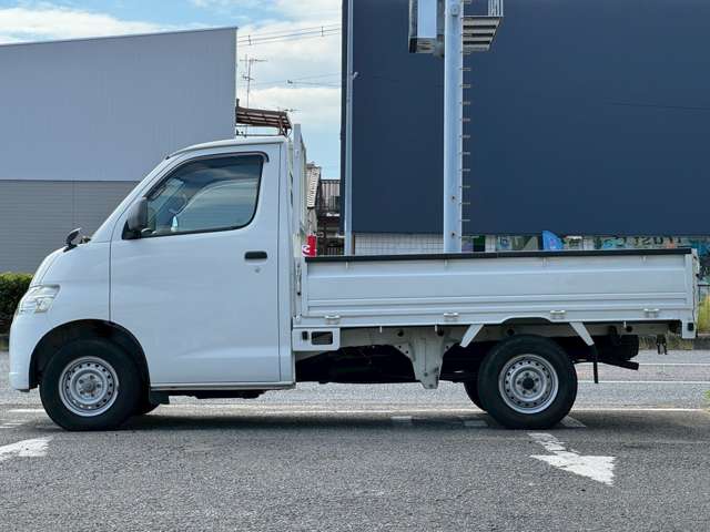 トヨタ ライトエーストラック １．５ ＤＸ シングルジャストロー 三方開 H22年 (近畿) 99