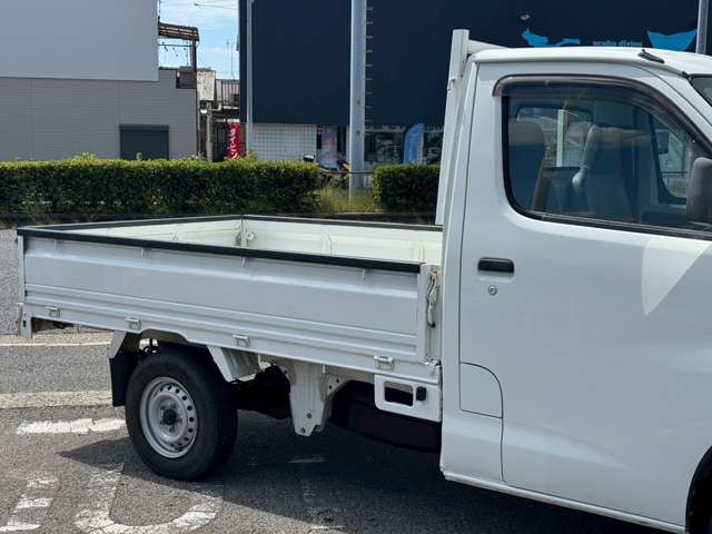 トヨタ ライトエーストラック １．５ ＤＸ シングルジャストロー 三方開 H22年 (近畿) 99
