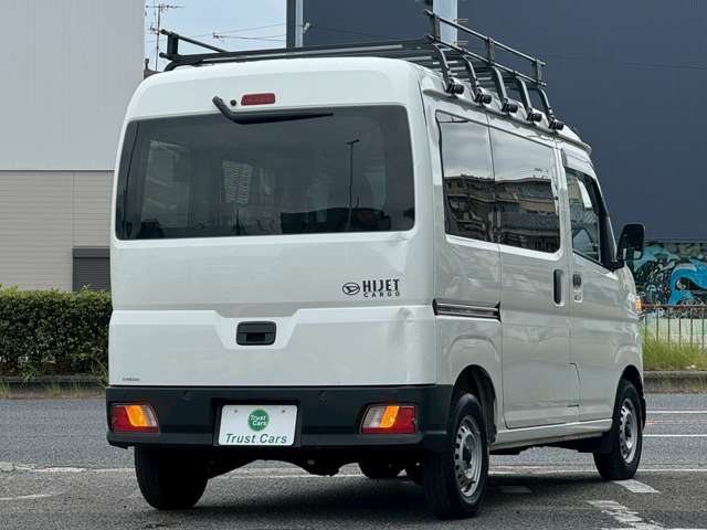 ダイハツ ハイゼットカーゴ ６６０ デラックス R4年 (近畿) 99
