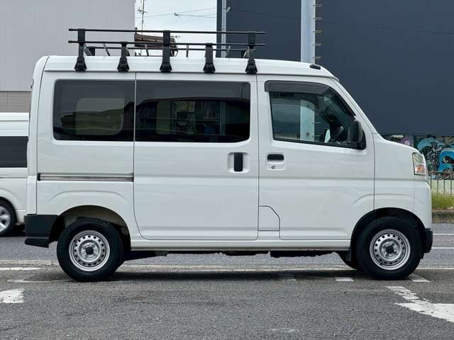 ダイハツ ハイゼットカーゴ ６６０ デラックス R4年 (近畿) 99