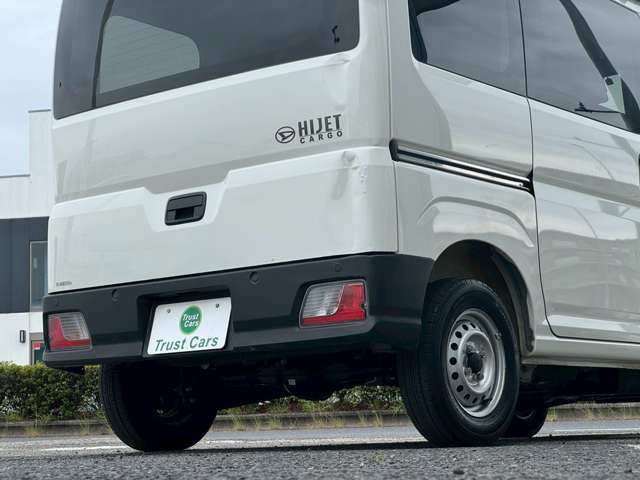 ダイハツ ハイゼットカーゴ ６６０ デラックス R4年 (近畿) 99