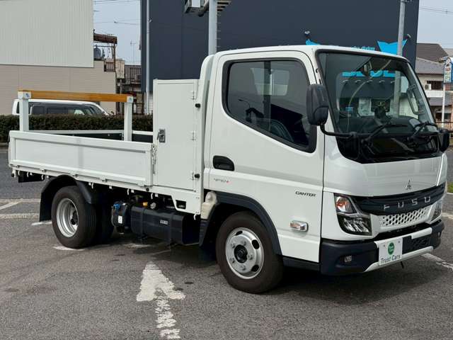 三菱フソウ キャンター ３．０ 全低床 ディーゼルターボ R4年 (近畿) 99