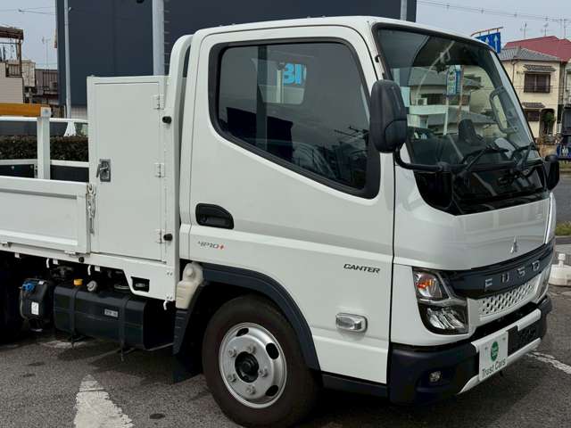 三菱フソウ キャンター ３．０ 全低床 ディーゼルターボ R4年 (近畿) 99