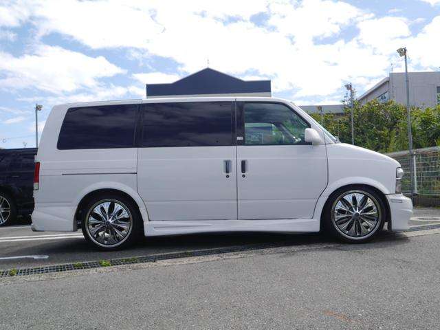 ＧＭＣ サファリ ゼノンフルエアロ H9年 (近畿) 99