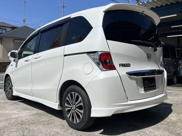 ホンダ フリード　ハイブリッド １．５ ジャストセレクション H26年 (近畿) 99