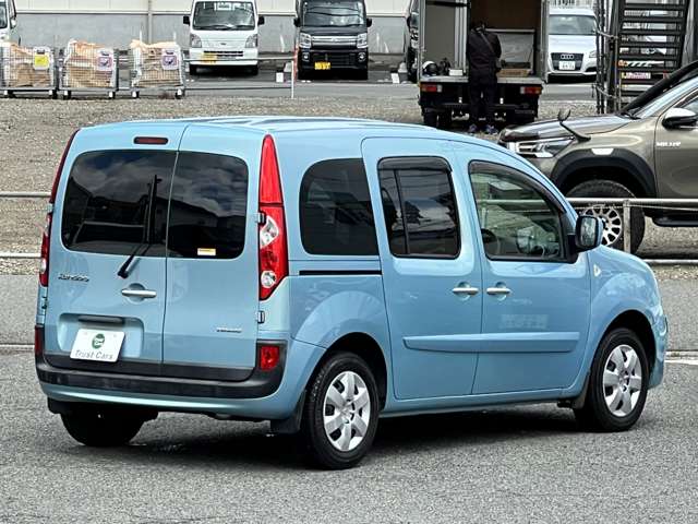 ルノー カングー １．６ H25年 (近畿) 99