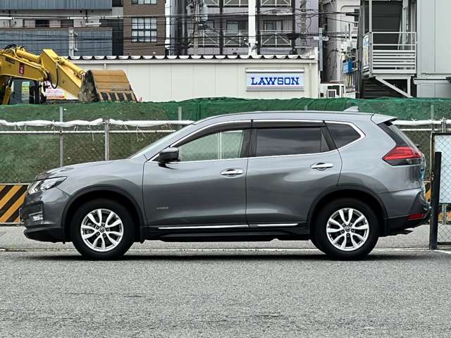 日産 エクストレイル　ハイブリッド ２．０ ２０Ｘ ハイブリッド H29年 (近畿) 99