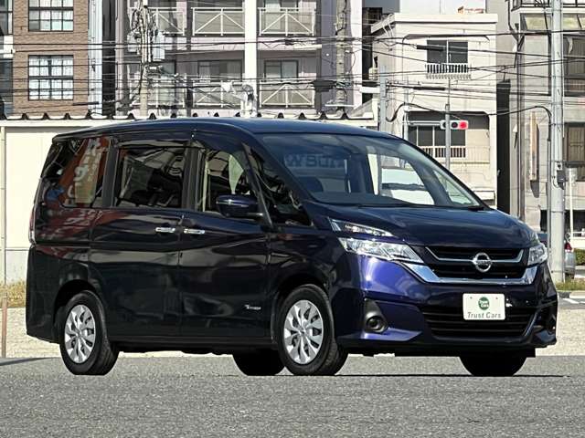日産 セレナ ２．０ Ｘ H28年 (近畿) 99