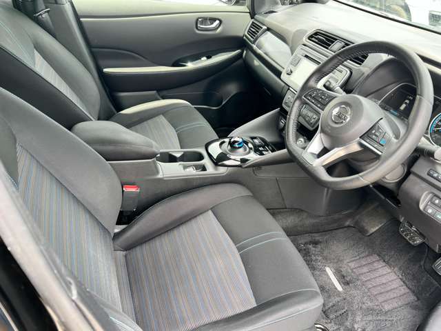 日産 リーフ Ｇ H30年 (近畿) 99