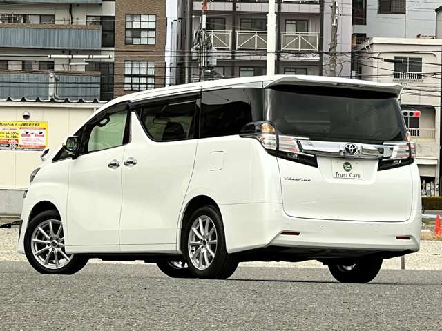トヨタ ヴェルファイア ２．５ Ｘ H27年 (近畿) 99