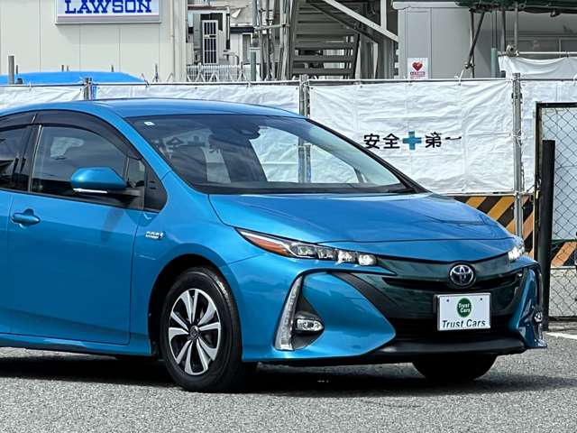 トヨタ プリウスＰＨＶ １．８ Ｓ ナビパッケージ H29年 (近畿) 99