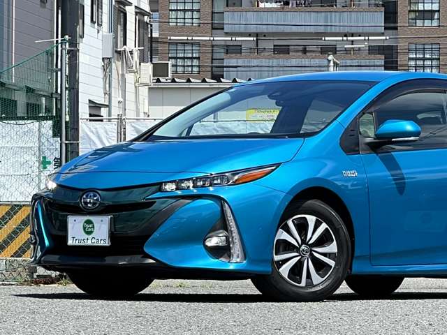トヨタ プリウスＰＨＶ １．８ Ｓ ナビパッケージ H29年 (近畿) 99