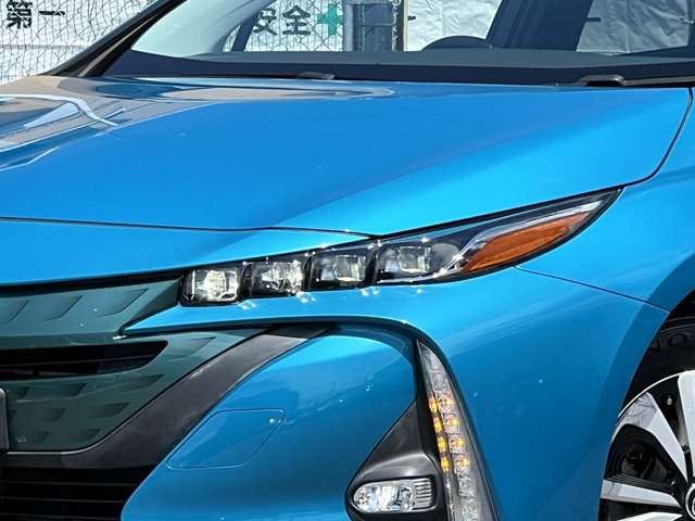 トヨタ プリウスＰＨＶ １．８ Ｓ ナビパッケージ H29年 (近畿) 99