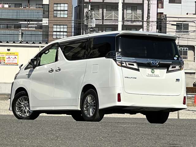 トヨタ ヴェルファイア　ハイブリッド ハイブリッド ２．５ ＺＲ Ｅ－ＦＯＵＲ ４ＷＤ R1年 (近畿) 99