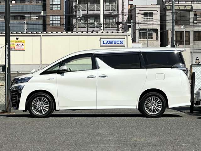 トヨタ ヴェルファイア　ハイブリッド ハイブリッド ２．５ ＺＲ Ｅ－ＦＯＵＲ ４ＷＤ R1年 (近畿) 99