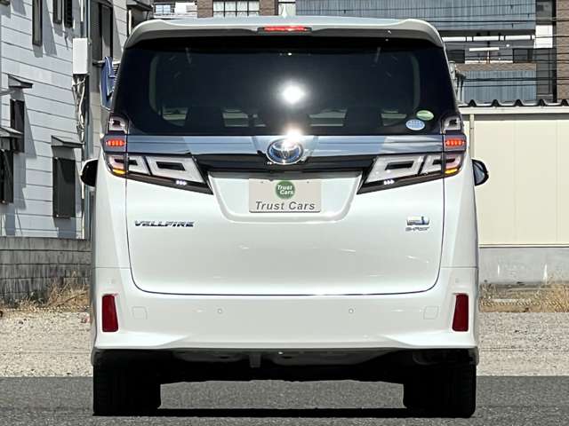 トヨタ ヴェルファイア　ハイブリッド ハイブリッド ２．５ ＺＲ Ｅ－ＦＯＵＲ ４ＷＤ R1年 (近畿) 99