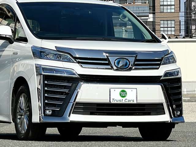トヨタ ヴェルファイア　ハイブリッド ハイブリッド ２．５ ＺＲ Ｅ－ＦＯＵＲ ４ＷＤ R1年 (近畿) 99