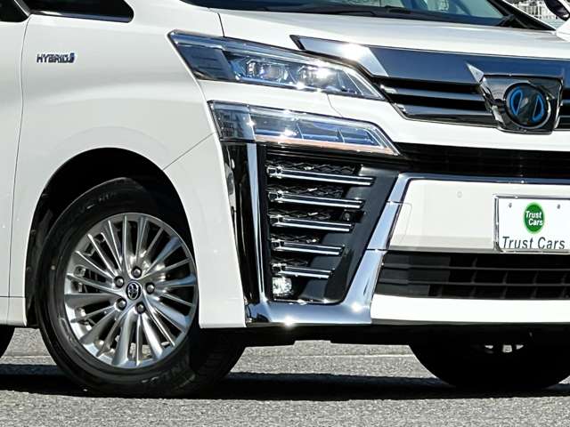 トヨタ ヴェルファイア　ハイブリッド ハイブリッド ２．５ ＺＲ Ｅ－ＦＯＵＲ ４ＷＤ R1年 (近畿) 99