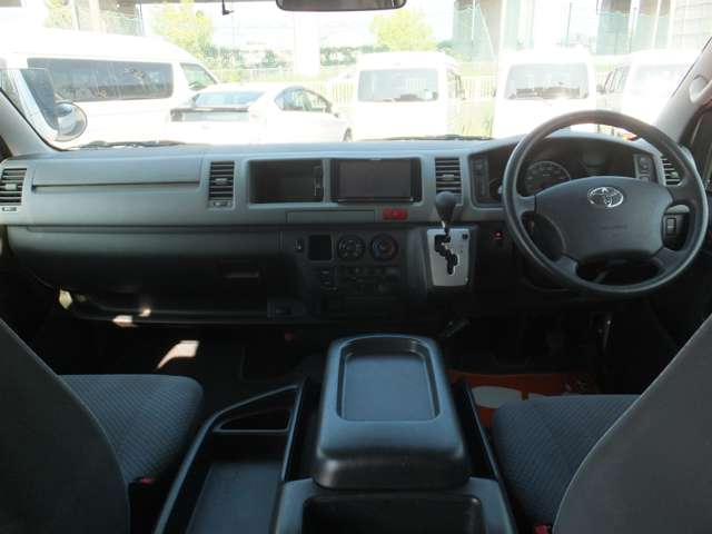 トヨタ ハイエースコミューター ２．７ ＧＬ H25年 (近畿) 99