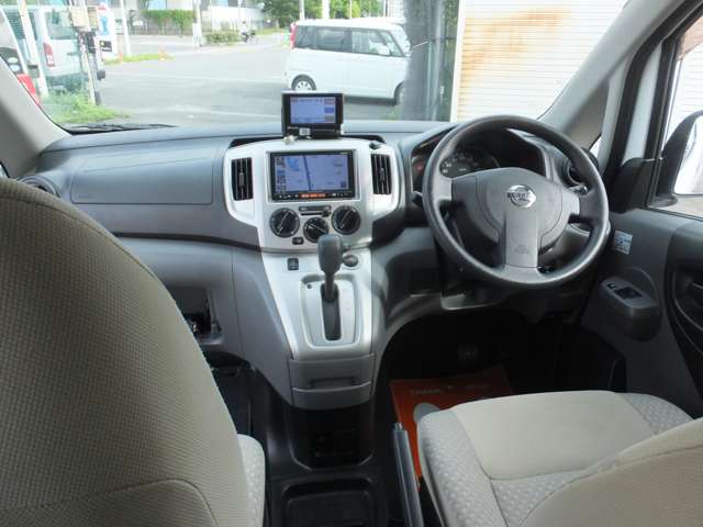 日産 ＮＶ２００バネットバン １．６ チェアキャブ 車イス２名仕様 H27年 (近畿) 99