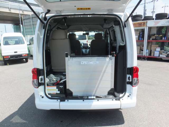日産 ＮＶ２００バネットバン １．６ チェアキャブ 車イス２名仕様 R1年 (近畿) 99
