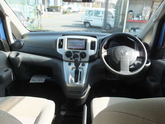日産 ＮＶ２００バネットバン １．６ チェアキャブ 車イス２名仕様 H29年 (近畿) 99