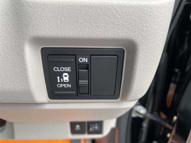 ホンダ Ｎ　ＢＯＸ ６６０ R8年 (近畿) 99