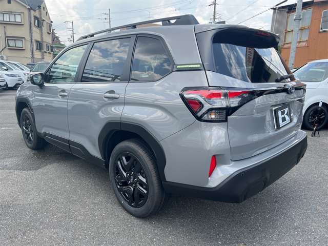 スバル フォレスター　ハイブリッド ２．５ エックスブレイク Ｓ：ＨＥＶ ＥＸ ４ＷＤ R8年 (近畿) 99