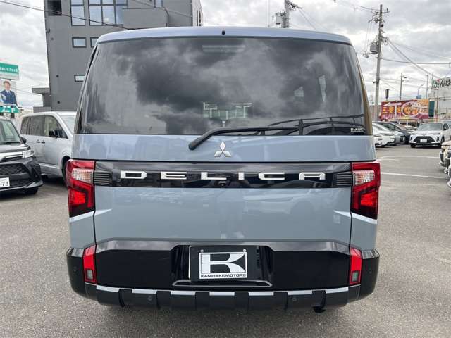 三菱 デリカ　Ｄ：５ ２．２ Ｐ ディーゼルターボ ４ＷＤ R8年 (近畿) 99