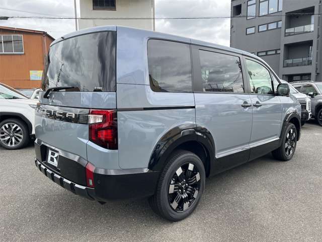 三菱 デリカ　Ｄ：５ ２．２ Ｐ ディーゼルターボ ４ＷＤ R8年 (近畿) 99