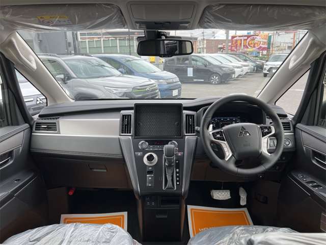 三菱 デリカ　Ｄ：５ ２．２ Ｐ ディーゼルターボ ４ＷＤ R8年 (近畿) 99