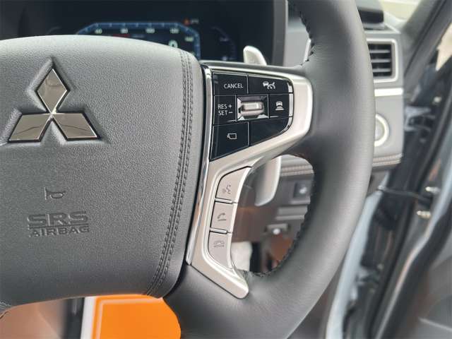 三菱 デリカ　Ｄ：５ ２．２ Ｐ ディーゼルターボ ４ＷＤ R8年 (近畿) 99