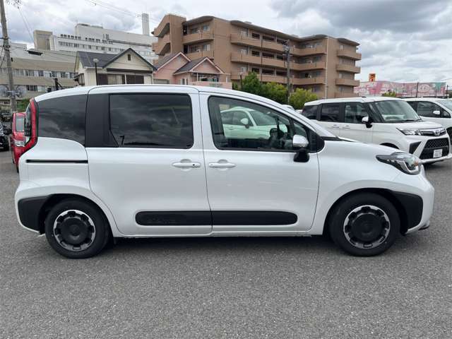 トヨタ シエンタ　ハイブリッド ハイブリッド １．５ Ｚ R7年 (近畿) 99