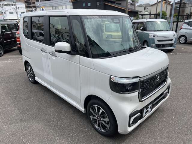 ホンダ Ｎ　ＢＯＸ カスタム ６６０ R8年 (近畿) 99