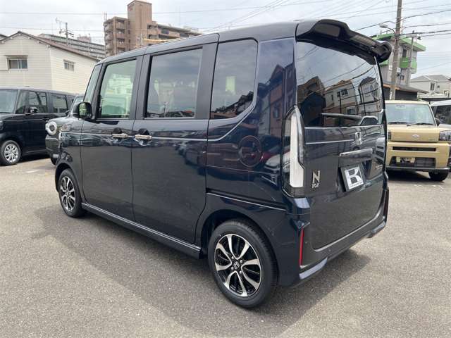 ホンダ Ｎ　ＢＯＸ カスタム ６６０ コーディネートスタイル ２トーン R8年 (近畿) 99