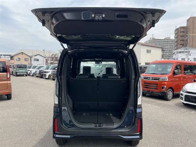 ホンダ Ｎ　ＢＯＸ カスタム ６６０ コーディネートスタイル ２トーン R8年 (近畿) 99