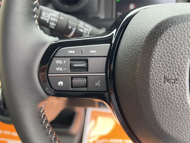 ホンダ Ｎ　ＢＯＸ カスタム ６６０ コーディネートスタイル ２トーン R8年 (近畿) 99