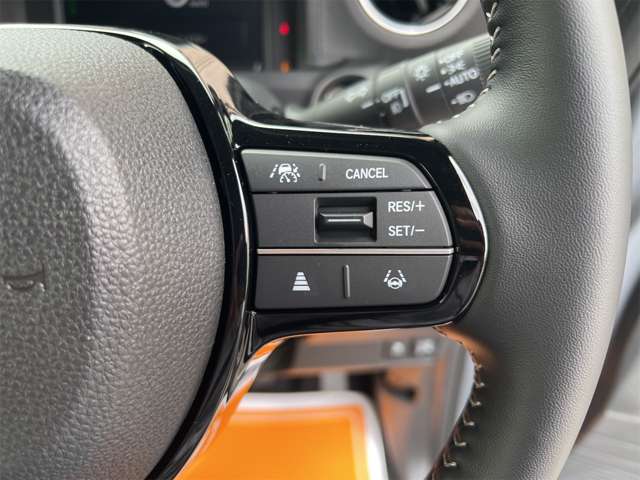 ホンダ Ｎ　ＢＯＸ カスタム ６６０ コーディネートスタイル ２トーン R8年 (近畿) 99