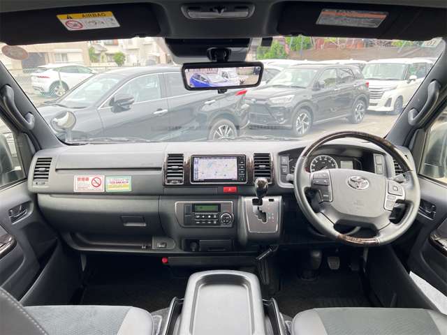 トヨタ ハイエースバン ２．０ スーパーＧＬ ダークプライムＩＩ ロングボディ R6年 (近畿) 99